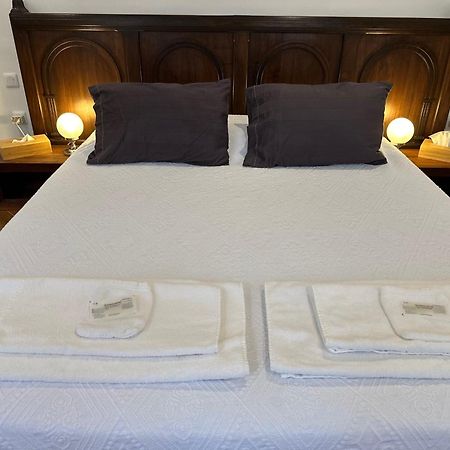 Chambre De Charme Au Coeur Du Vieux Valence - Confort & Calme Екстер'єр фото